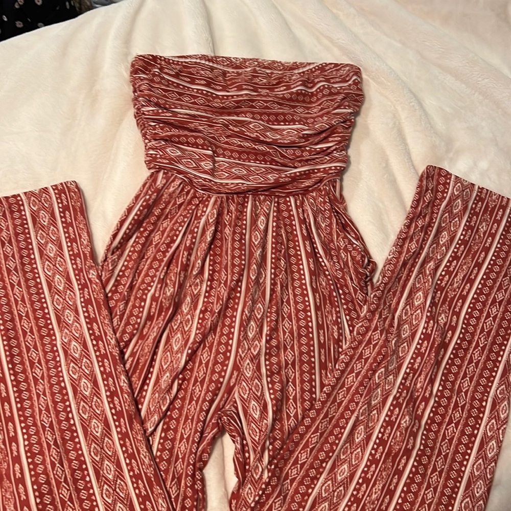 Rue21 strapless romper with pockets